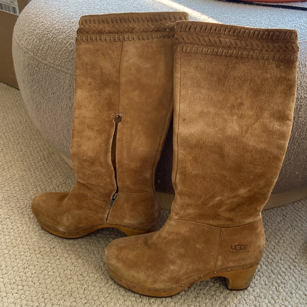 Ugg tan suede boots, size 8